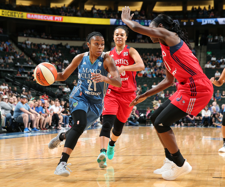 Lynx Take Down Mystics In Regular Season Finale